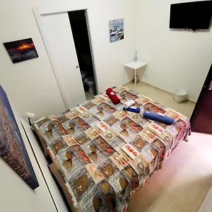 Bed & Breakfast Bed&fly Near Airport Fontanarossa Bagno Privato In, Catania